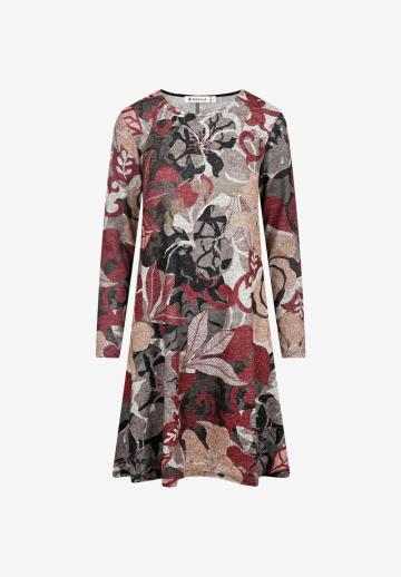 Вязаное платье