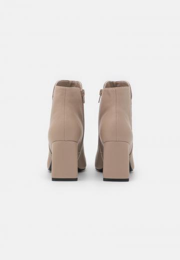 Полусапожки