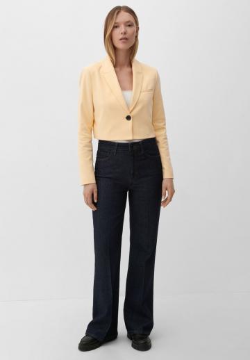 Короткий блейзер