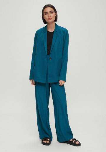 Длинный блейзер