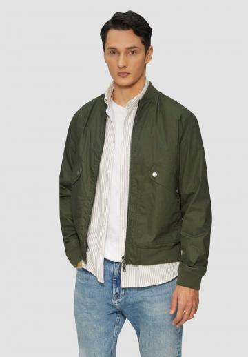 Куртка бомбер