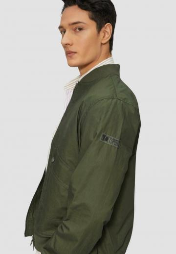 Куртка бомбер