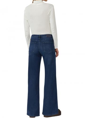 Клешеные джинсы