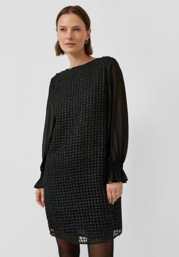 Короткое платье