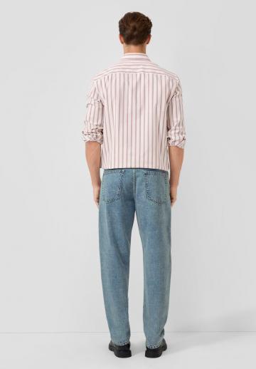 Прямые джинсы