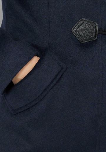 Шерстяное пальто