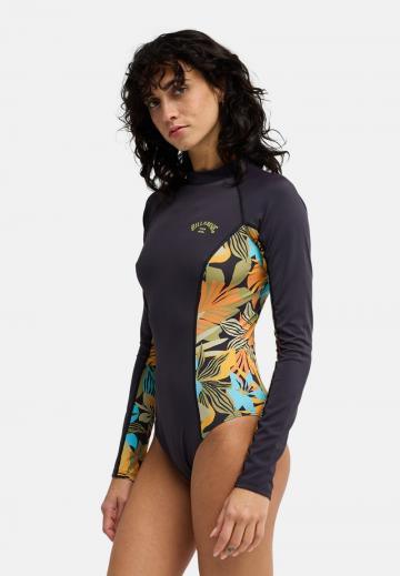 Слитный купальник