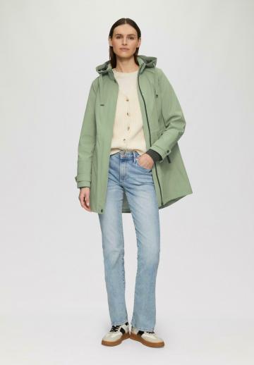 Короткое пальто