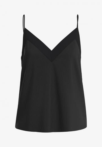 Топ на бретельках