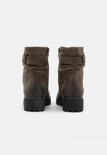 Полусапожки