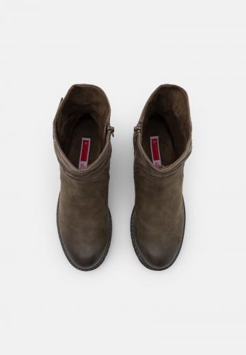 Полусапожки