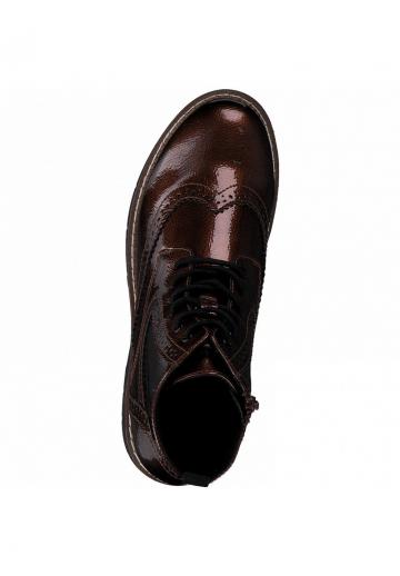 Ботинки на шнуровке