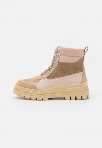 Полусапожки на платформе