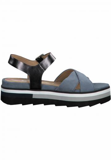 Босоножки на платформе