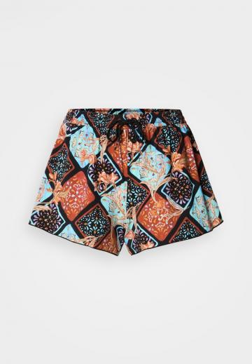 Пляжные шорты