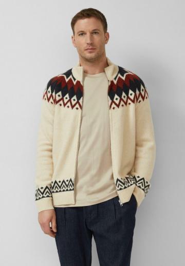 Вязаная кофта