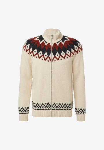 Вязаная кофта