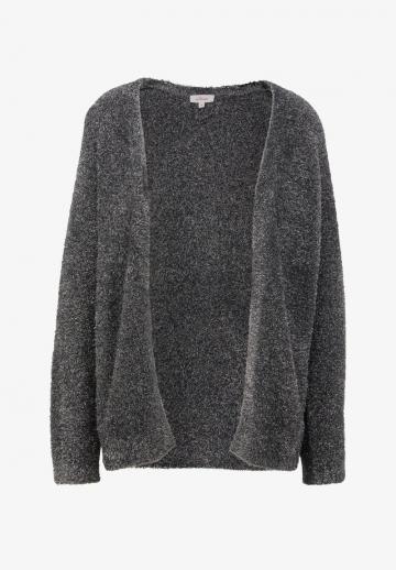 Длинный жилет