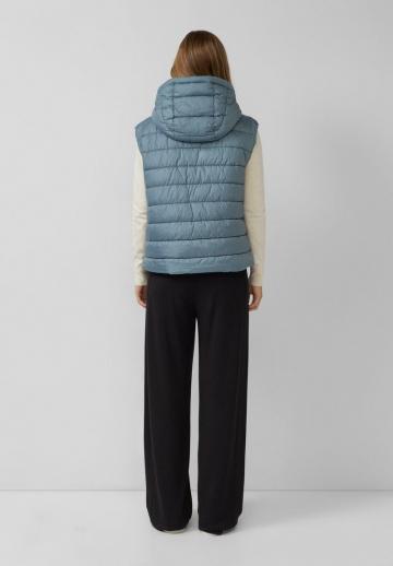 Стеганый жилет