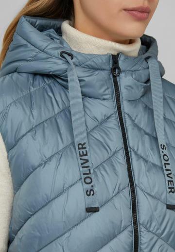 Стеганый жилет