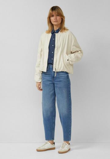 Короткие джинсы