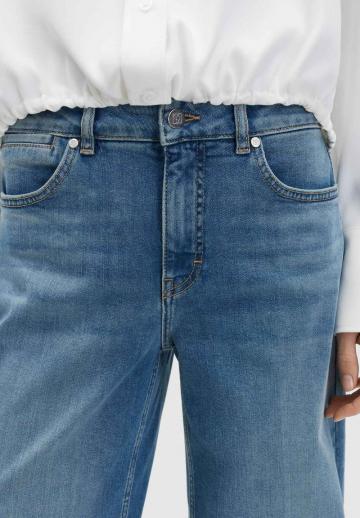 Свободные джинсы