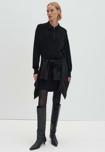 Вязаное платье