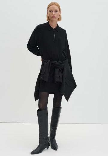 Вязаное платье