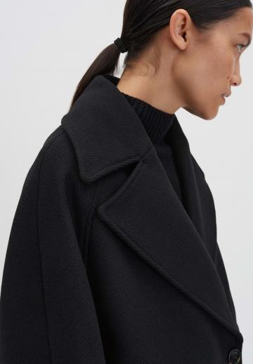 Шерстяное пальто