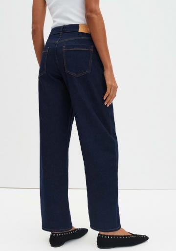 Свободные джинсы