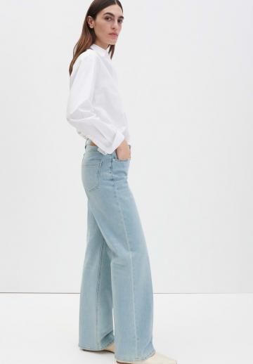 Прямые джинсы