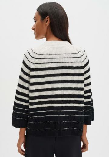 Пуловер с рукавом три четверти