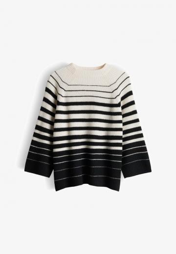 Пуловер с рукавом три четверти