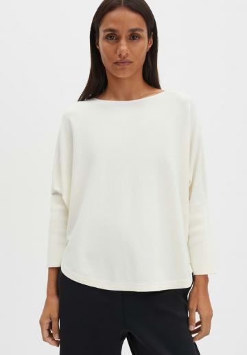 Пуловер с рукавом три четверти