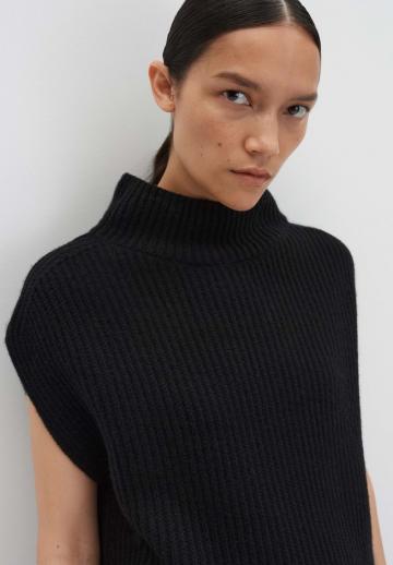 Пуловер с коротким рукавом