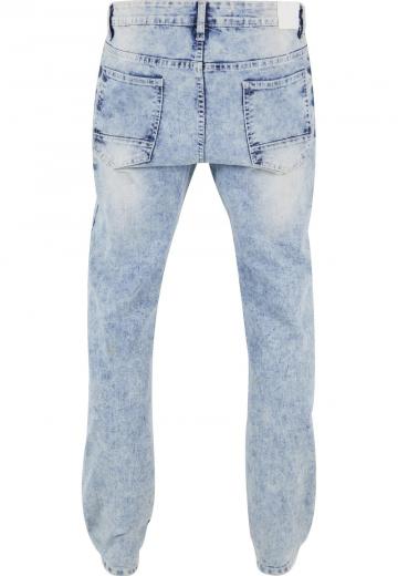 Узкие джинсы