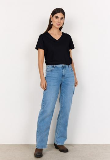 Прямые джинсы