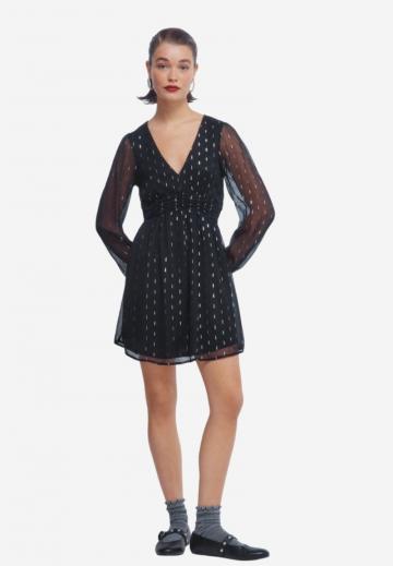 Короткое платье