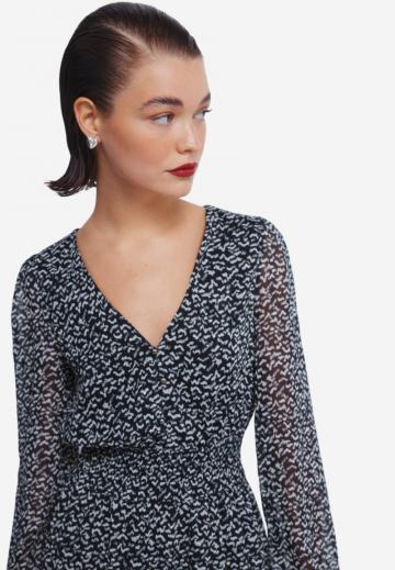 Короткое платье