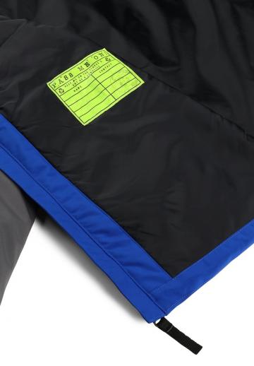 Спортивная куртка