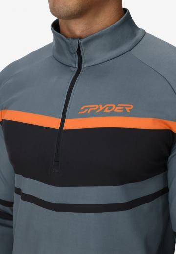 Спортивная кофта