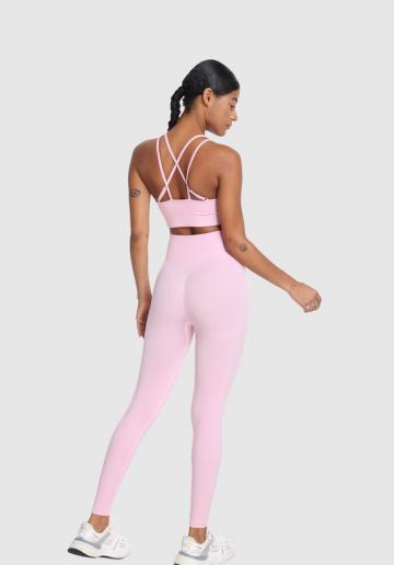 Спортивный топ