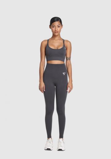 Спортивный топ