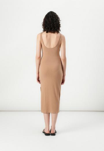 Спортивное платье