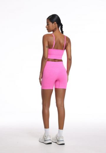 Спортивный топ