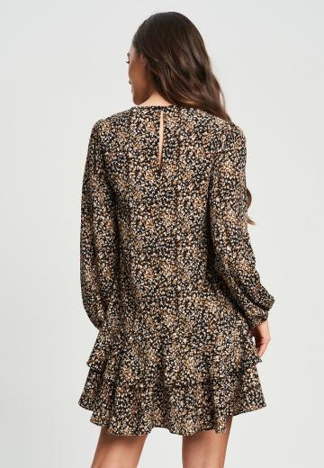 Короткое платье