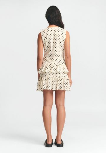 Короткое платье