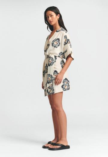 Короткое платье