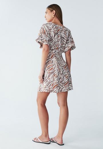 Короткое платье