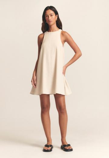 Короткое платье